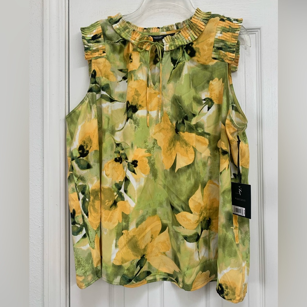 NWT Simply Vera Vera Wang Floral Blouse XXL